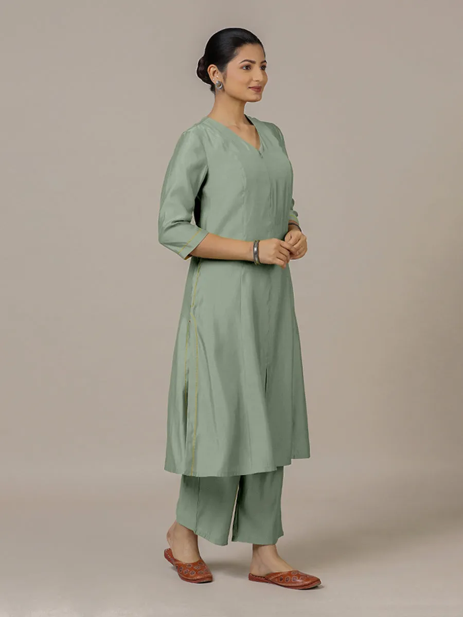Mahek x Rozaana | A Line Kurta in Mint Green with Thread Work | Coords or Only Kurta